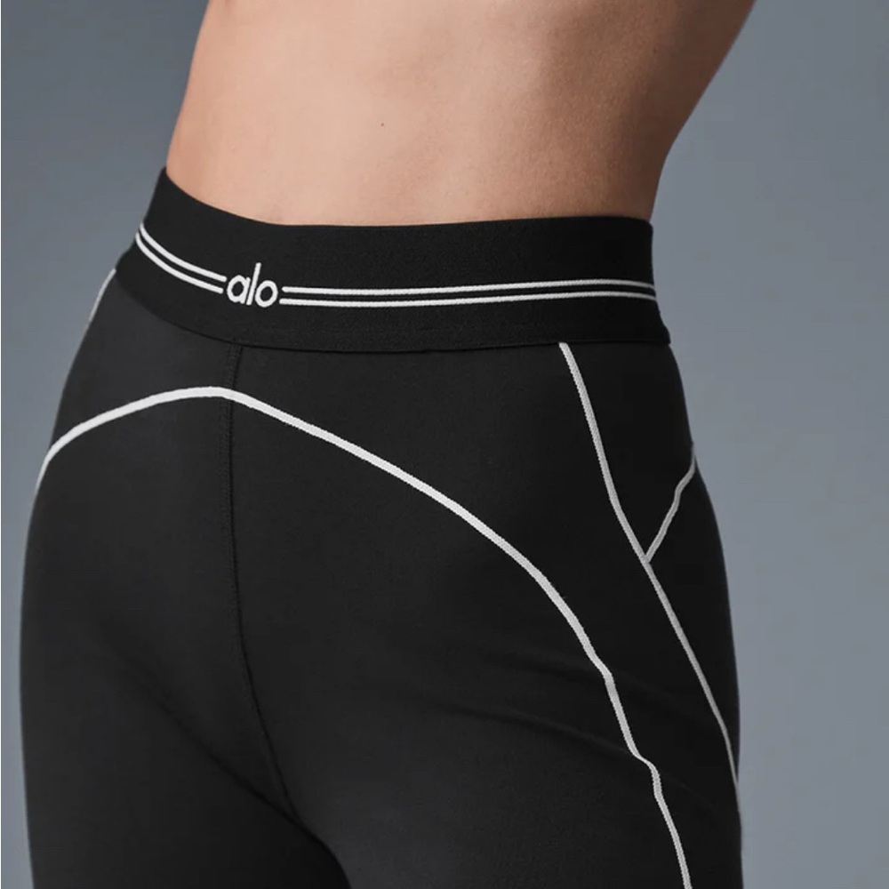 Alo Yoga Airbrush High-Waist Heart Throb Leggings Size S